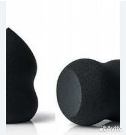 Спонж бьюти-блендер и кисть для тона