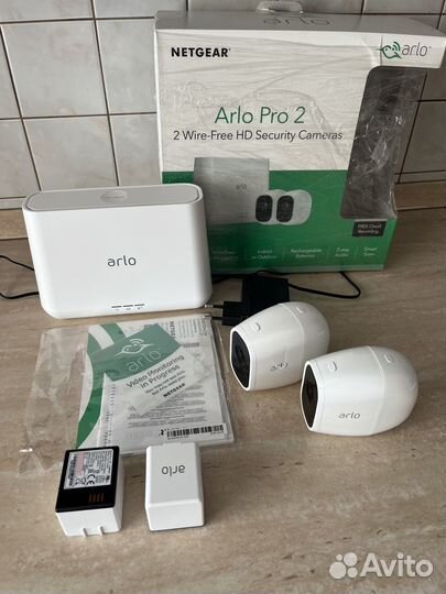 Arlo Pro2 - 2шт + Arlo Q-1шт+Видеодомофон Arlo-1шт