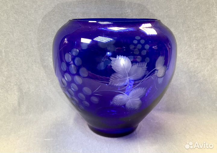 Ваза «Виноград» из кобальтового стекла. СССР