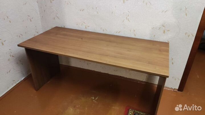 Компьютерный стол офисный