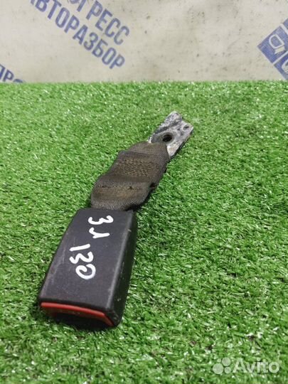 Ответная часть ремня безопасности задняя левая Bmw