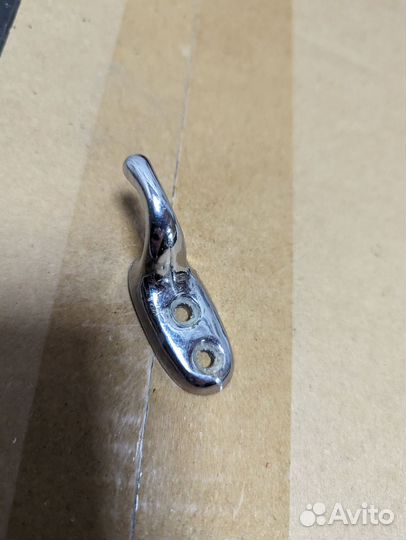 Крючок салона газ 21