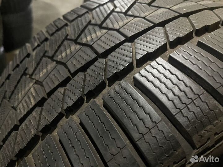 Continental WinterContact TS 860 S 275/35 R19 100V