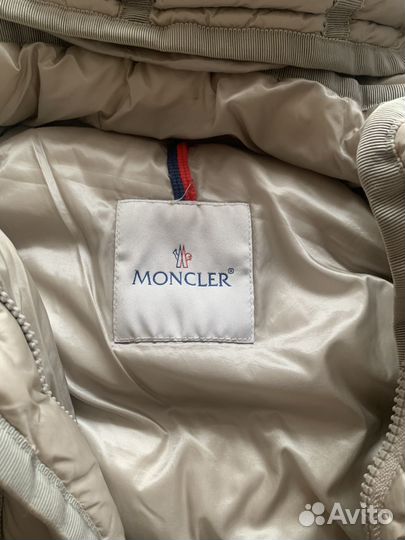 Пуховик moncler женский