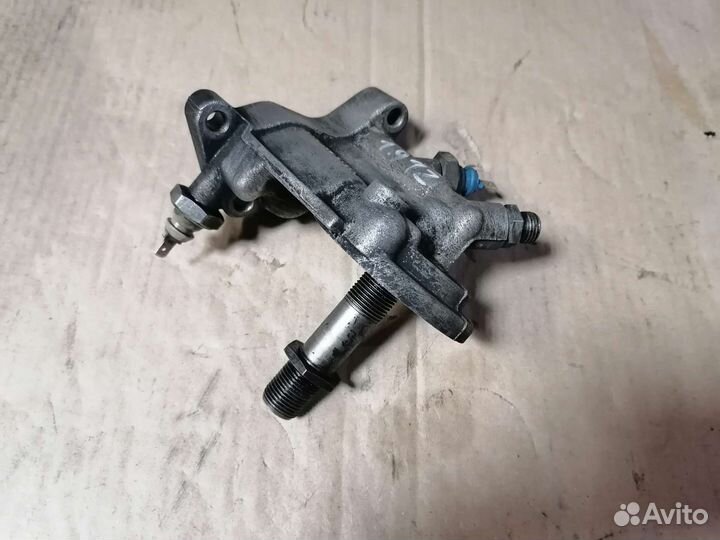 Кронштейн масляного фильтрa, VAG 048115417A