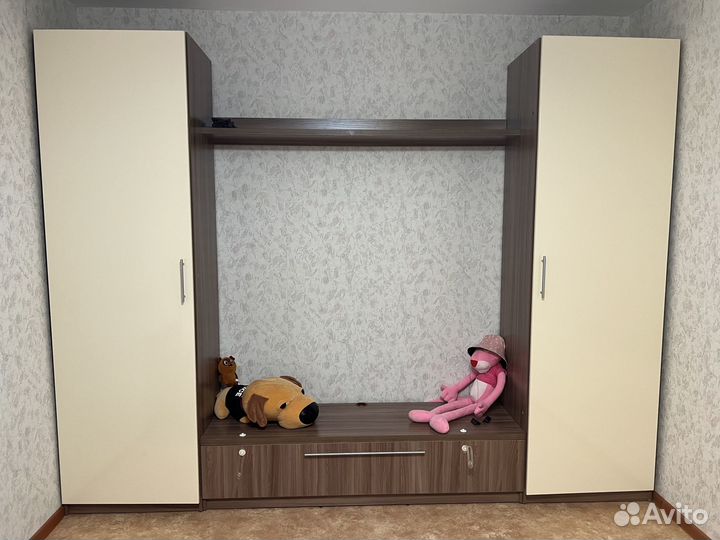 Стенка со шкафом под тв