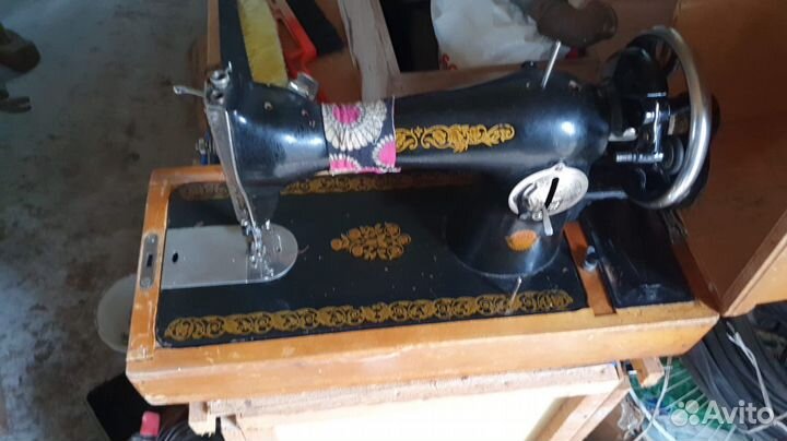 Швейная машина