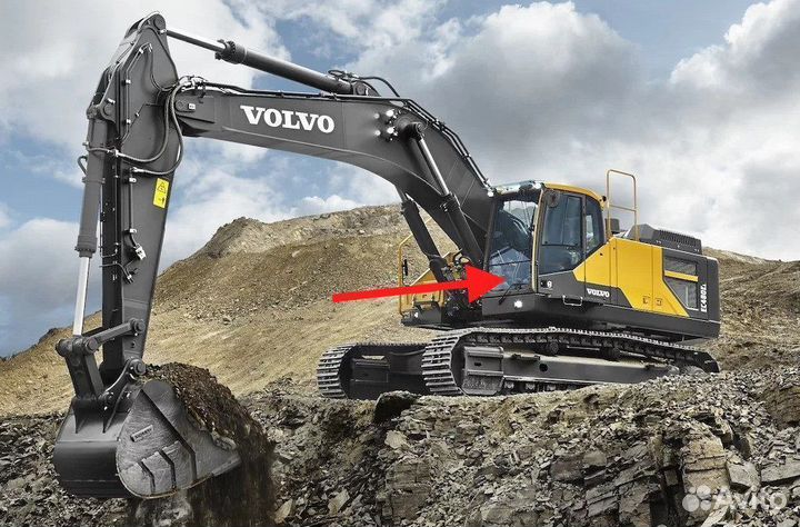 Стекло лобовое нижнее на экскаватор Volvo EC 480