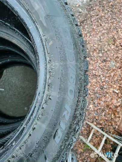 Pirelli Ice Zero 235/60 R18