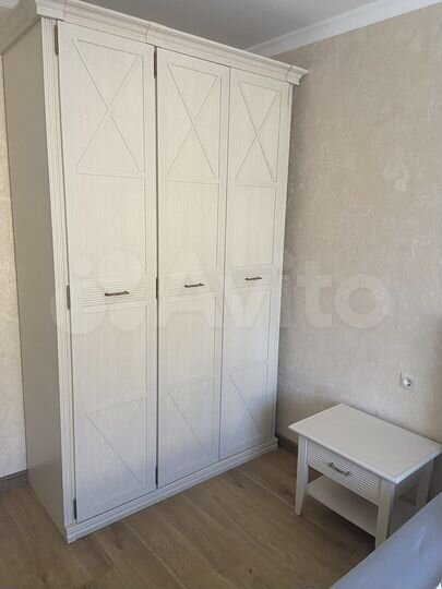 2-к. квартира, 70 м², 3/6 эт.