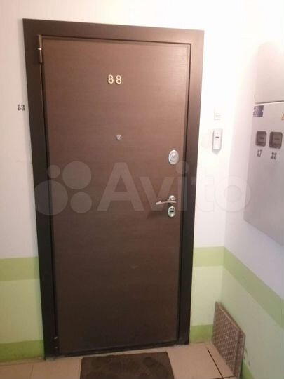 3-к. квартира, 90 м², 2/10 эт.