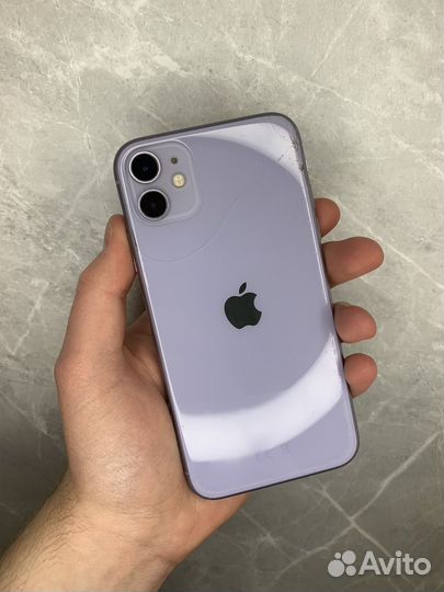 iPhone 11, 64 ГБ
