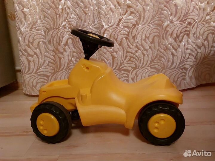 Детские игрушки трактор