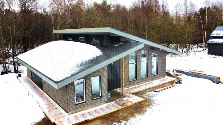 Дом 181 м² на участке 10,6 сот.