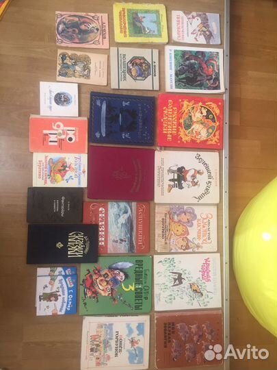 Книги и художественные и сказки на англ и другие