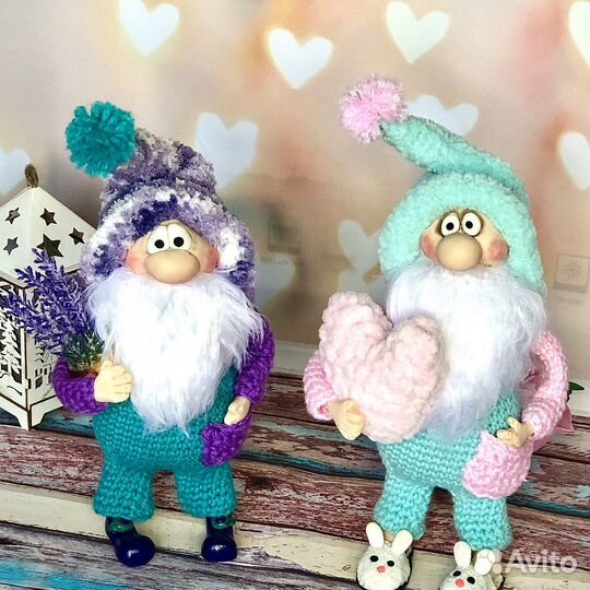 Вязаные игрушки ручной работы Гном