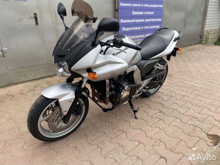 Kawasaki z750s
