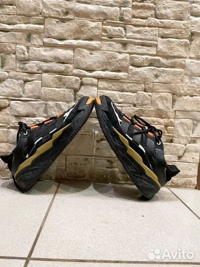 Кроссовки adidas