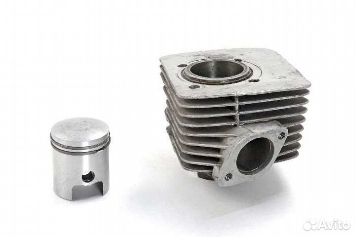 Поршневая группа Юп4 с поршнем с кольцами левая за