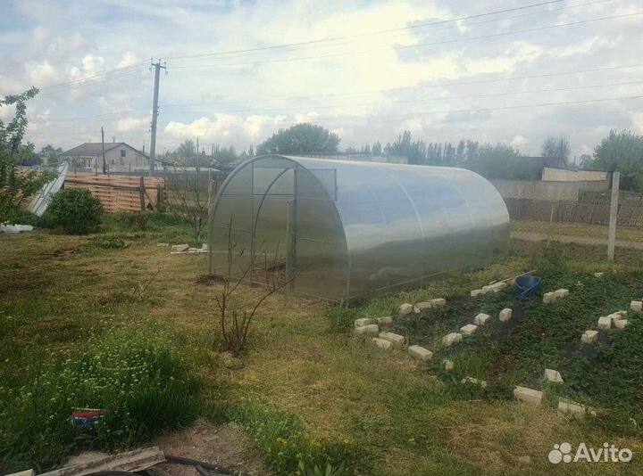 Теплица из поликарбоната