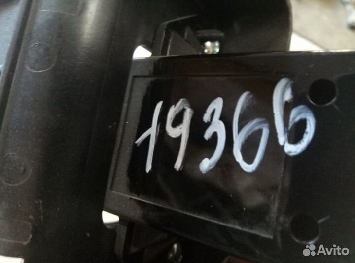 Антенна Hyundai Solaris 2 HCR