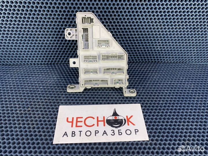 Блок предохранителей Tucson JM D4EA