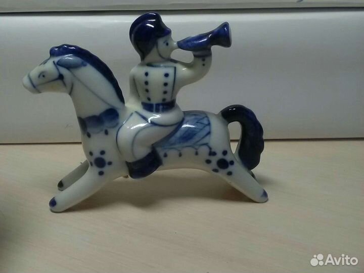 Фигурки гжель