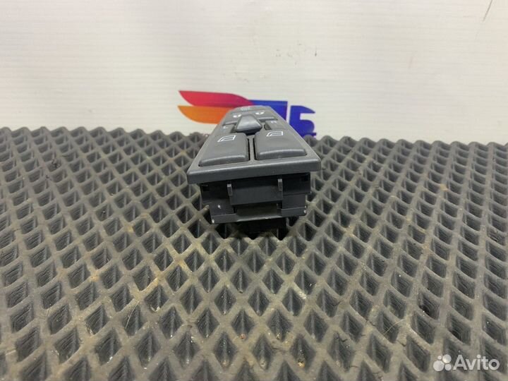 Блок управления стеклоподъемниками