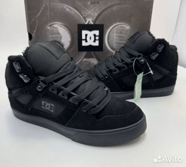 Кеды Зимние DC shoes с мехом черные