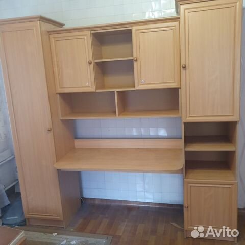 Письменный стол для школьника, шкаф, стол. бу купить в Красноярске ...