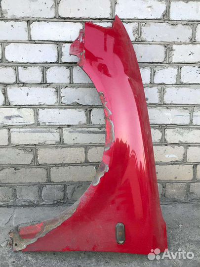 Крыло переднее левое passat b5