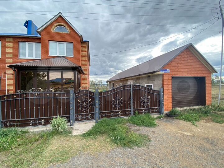 Таунхаус 108 м² на участке 7,5 сот.