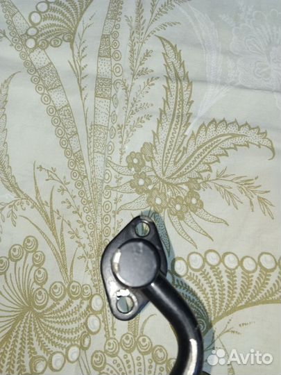 Ауди Q7 3.0 tdi трубка гидроусилитея