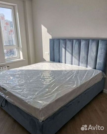 Кровать двухспальная новая