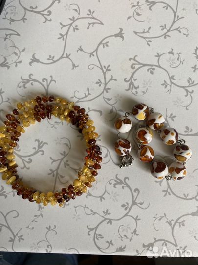 Браслет, серьги,кольцо и кулон из янтаря
