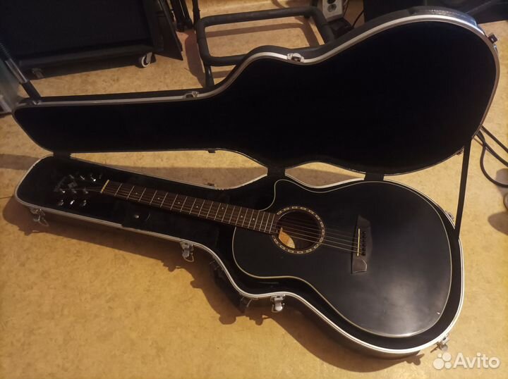 Электроакустическая гитара washburn