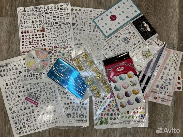 Наклейки для ногтей