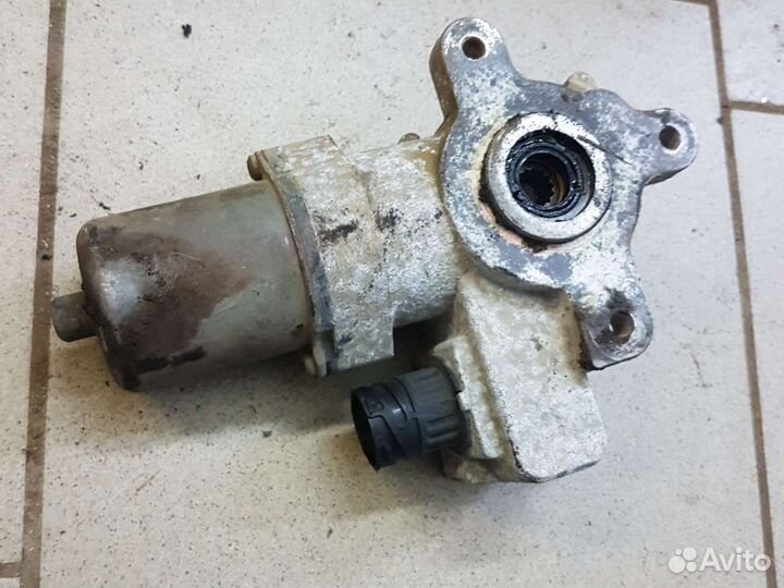 Моторчик раздатки L322 02-05