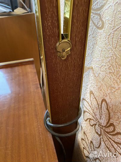 Домик для аквариума, аквариум