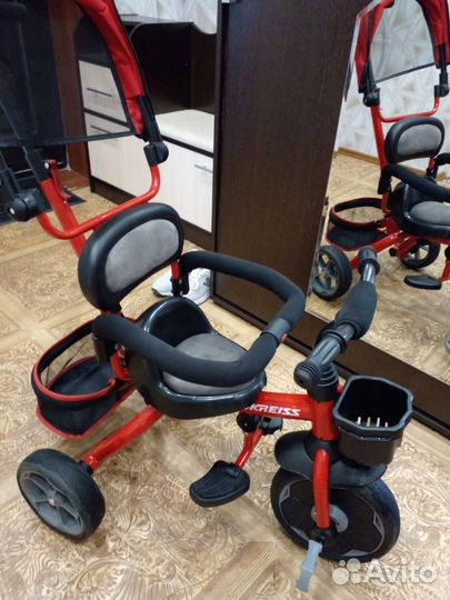 Детский трехколесный велосипед