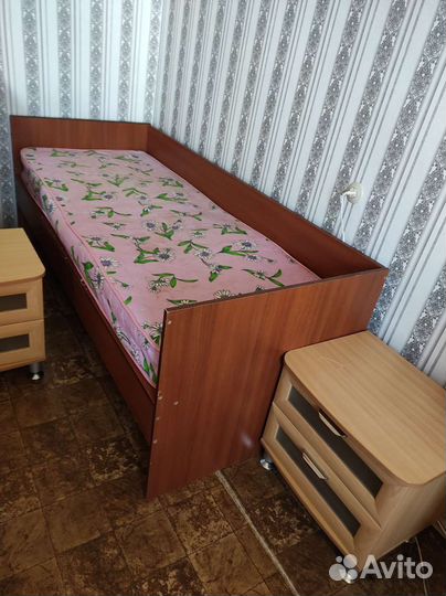 Кровати