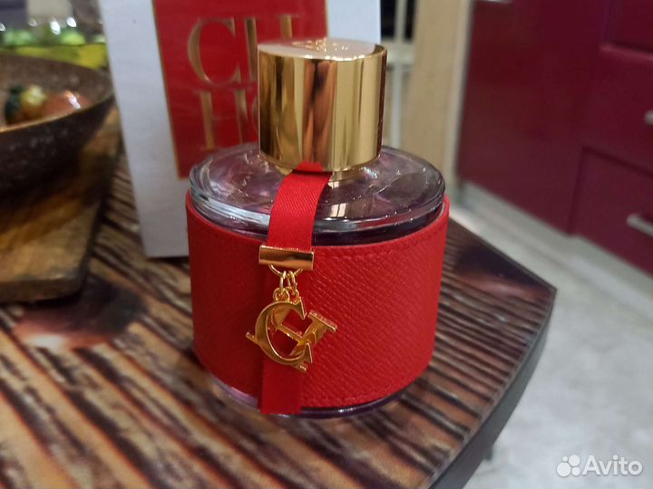 Духи женские carolina herrera