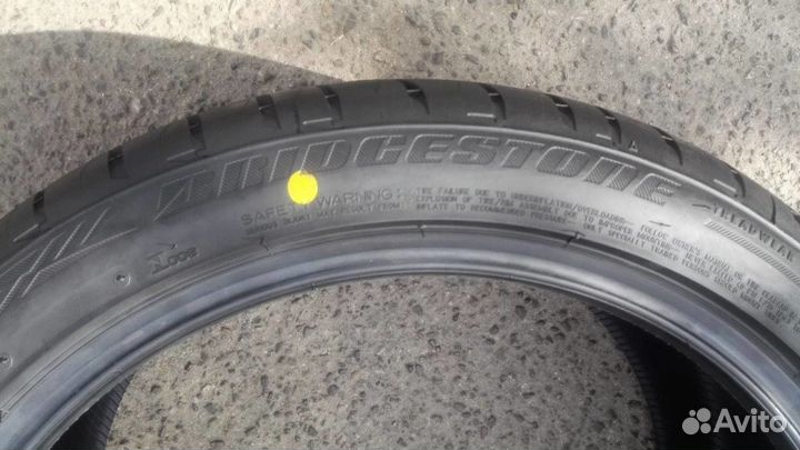 Bridgestone Alenza 001 285/45 R22 110H