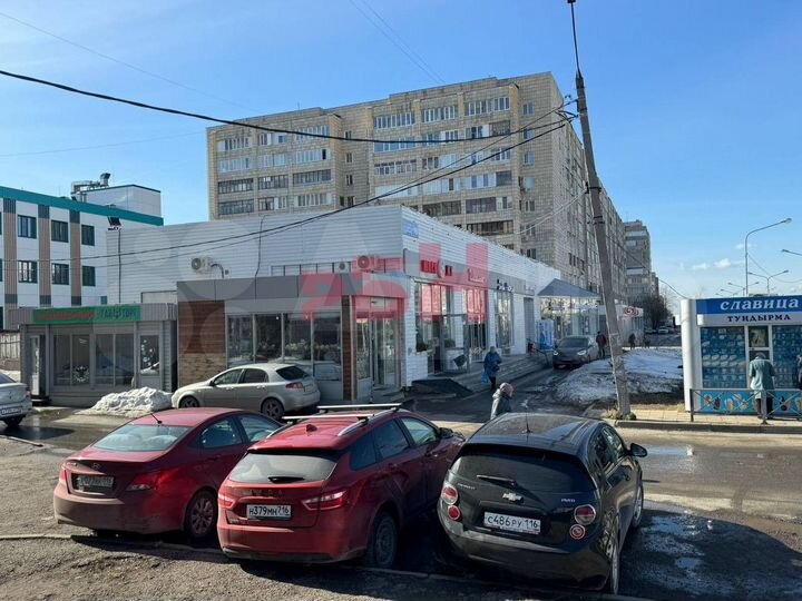 Торговый павильон у метро