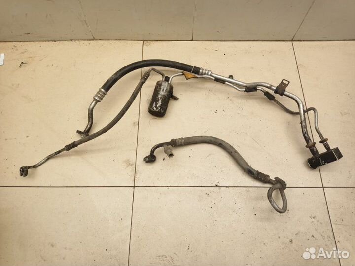 Трубка кондиционера Dodge Stratus седан 2 2001