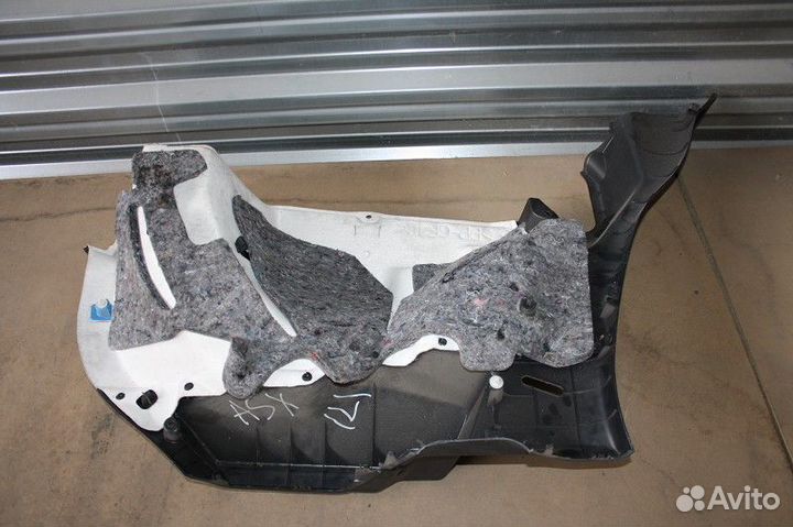 Обшивка багажника (левая) mitsubishi ASX 2010