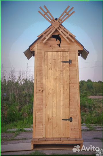 Уличный туалет деревянный SHP797