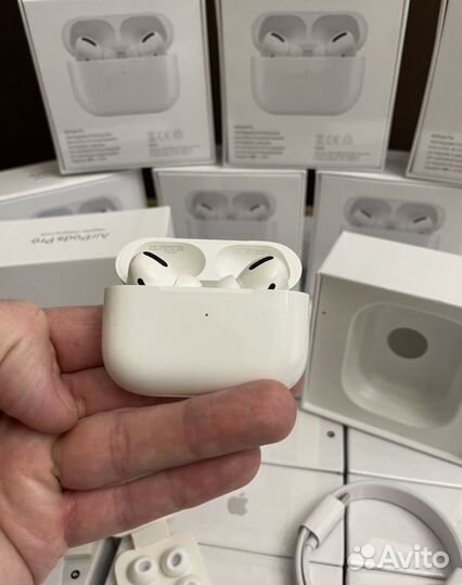 AirPods Pro (2024) + Чехол