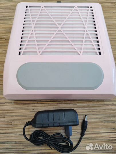 Пылесос для маникюра новый