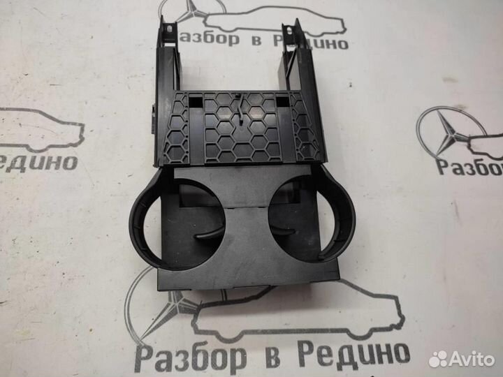 Подстаканник w163 ML-class 112.970 03.2003